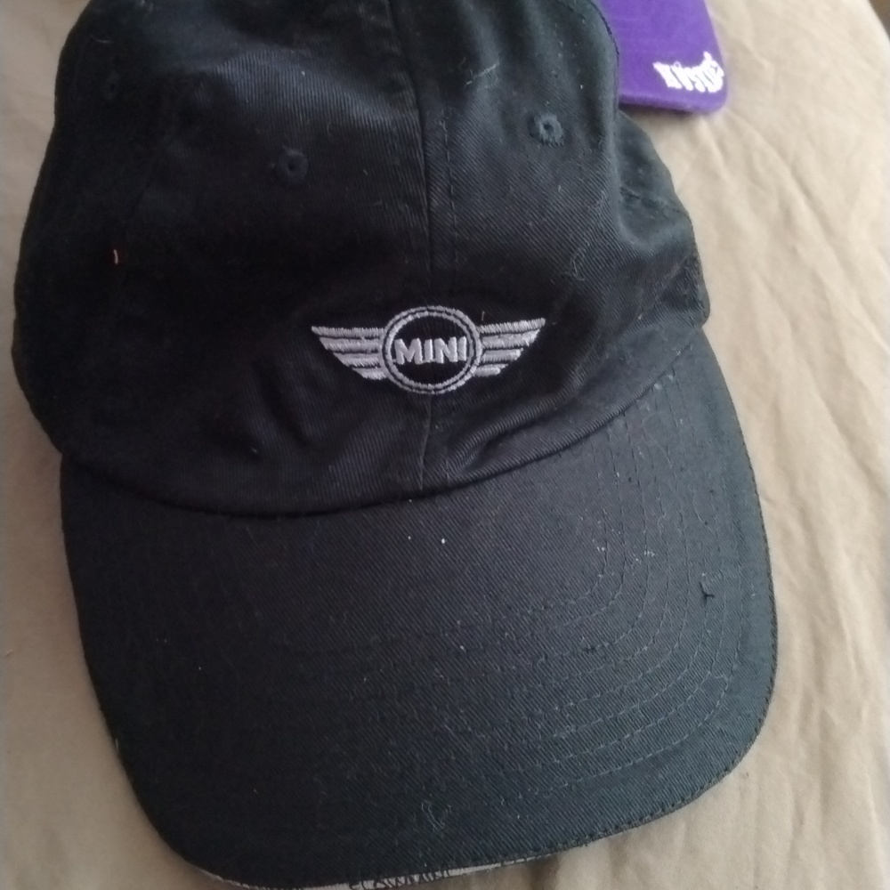 - Mini"Cooper"hat 1 Sz $34+free  hat item